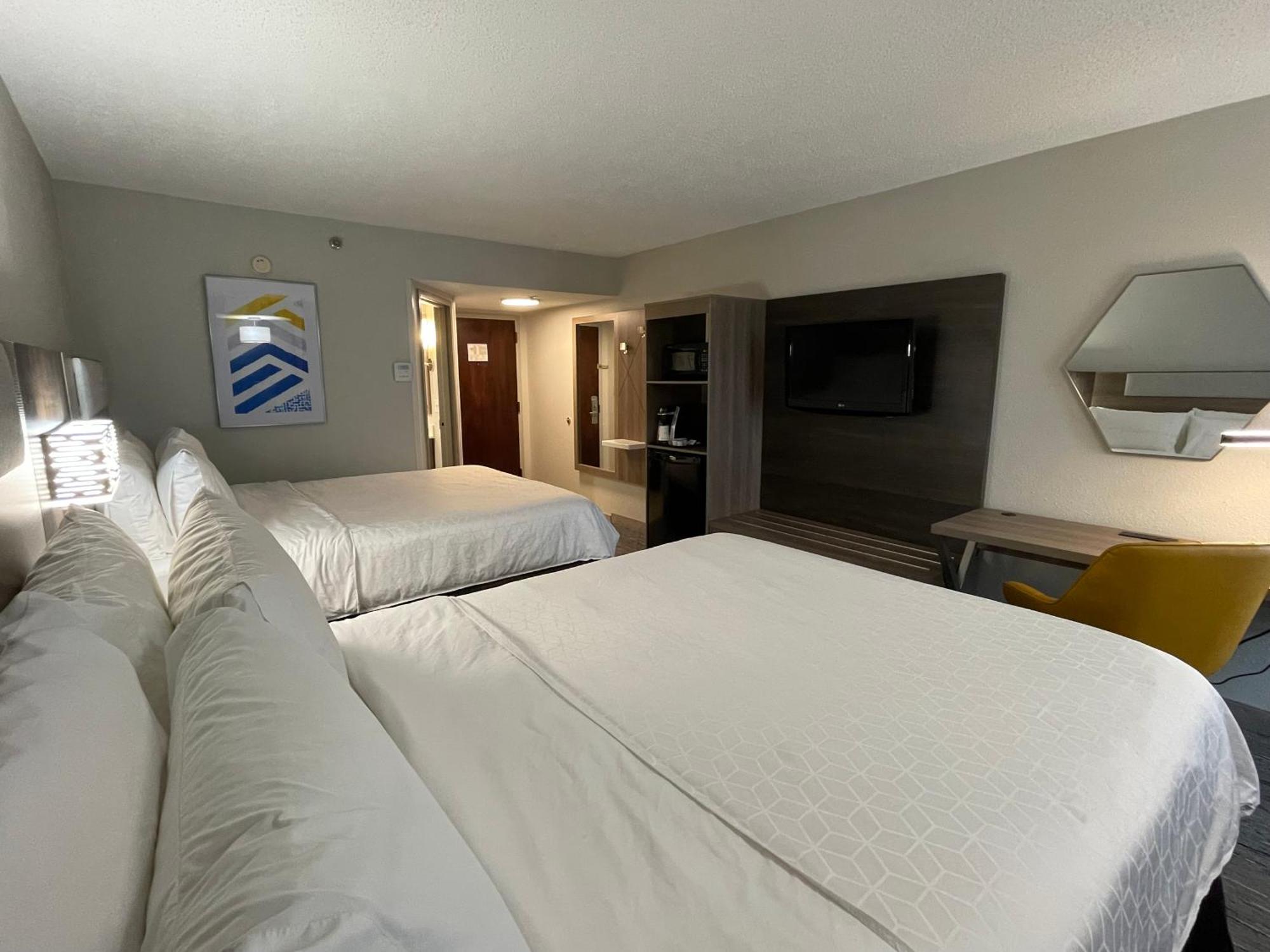 Holiday Inn Express Burlington By Ihg Exteriér fotografie