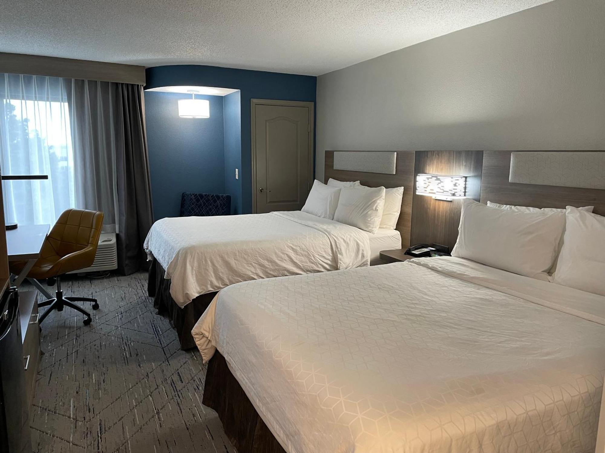 Holiday Inn Express Burlington By Ihg Exteriér fotografie